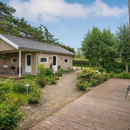 Casa de Férias Stunning In With Wifi Højby